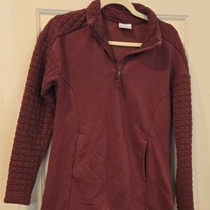 Columbia Burgundy Quilted Top